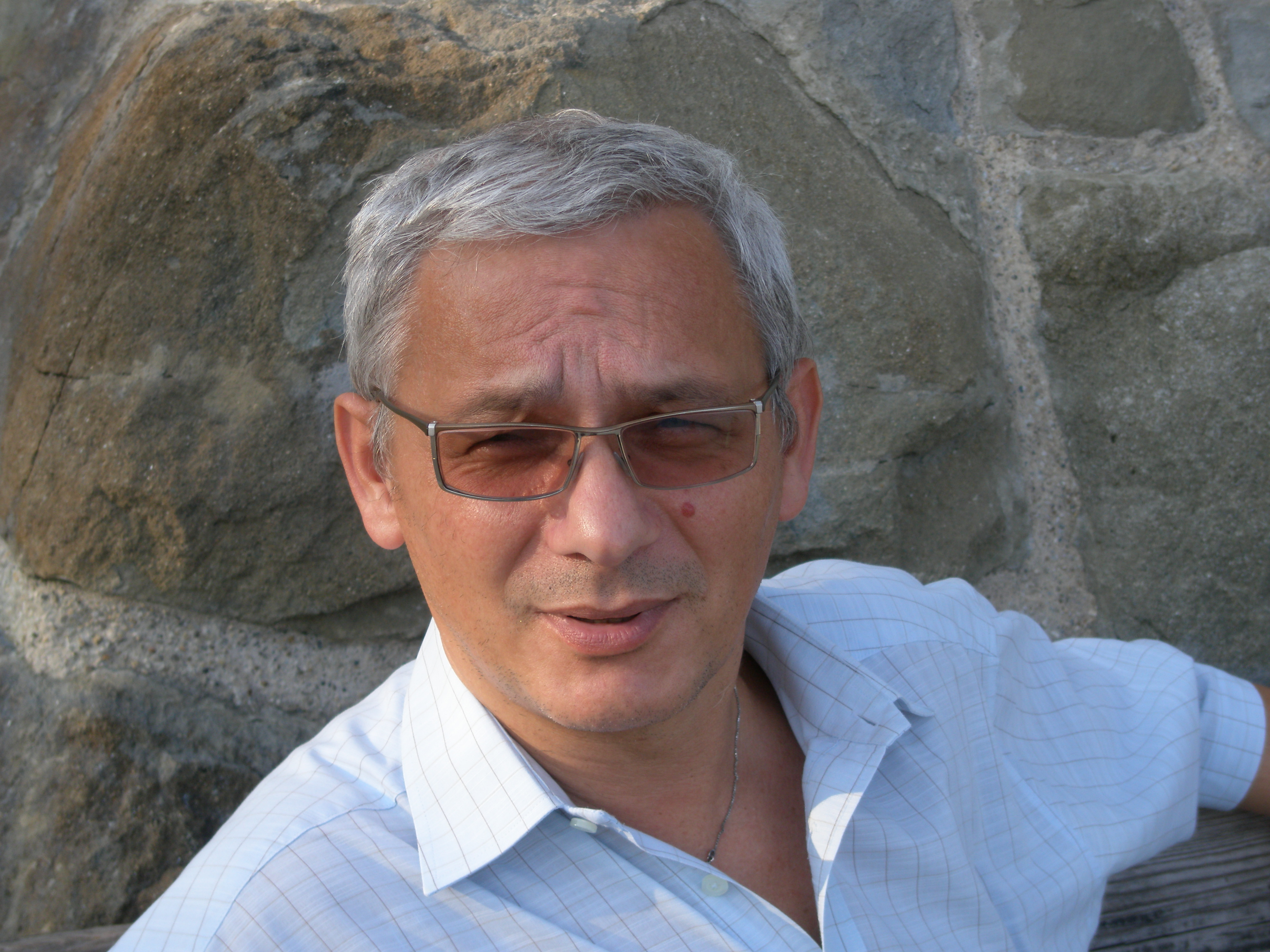 portret profesora Bogusława Śliwerskiego