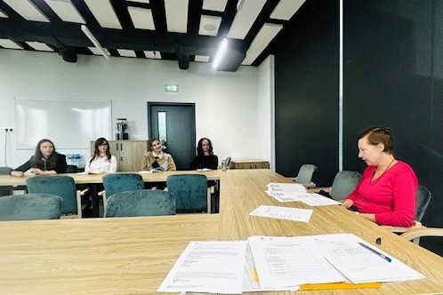 Zdolny Uczeń Świetny Student